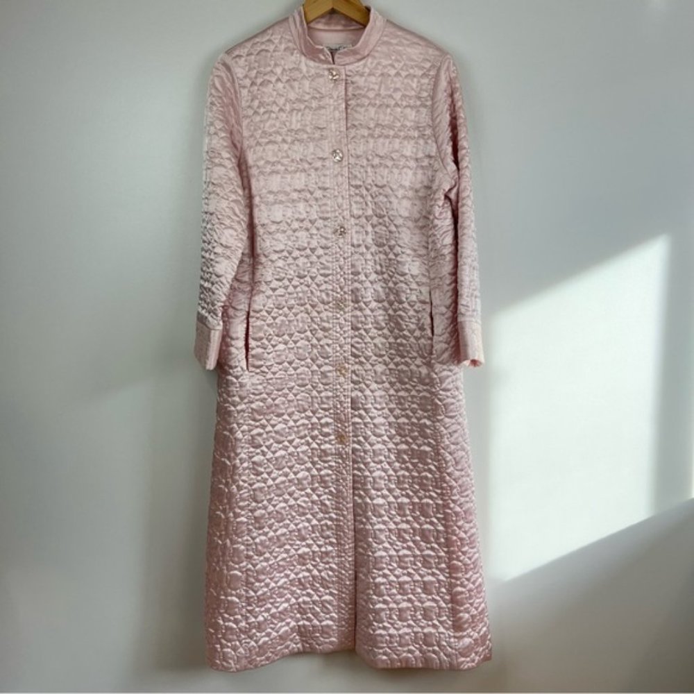 Oscar de la Renta for Neiman Marcus Quilted Pink Robe trench coat - Picture 14 of 15